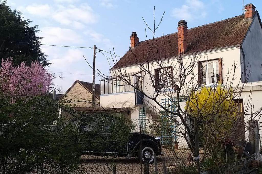 Les Noyers Monestois Entre Cher Et Canal De Berry Mennetou-sur-Cher エクステリア 写真