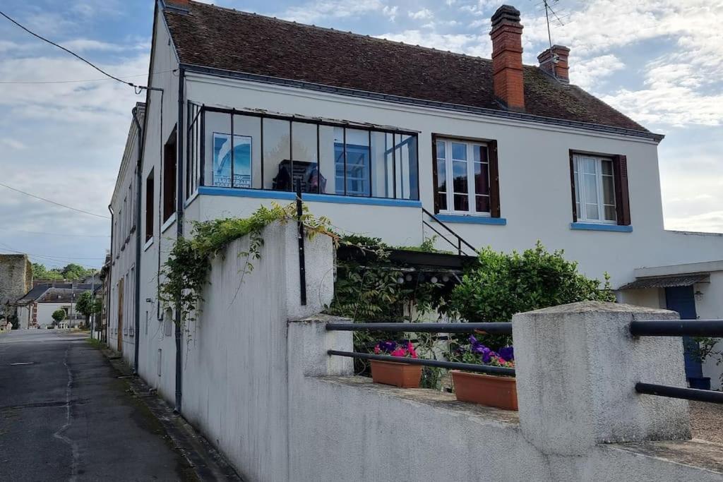 Les Noyers Monestois Entre Cher Et Canal De Berry Mennetou-sur-Cher エクステリア 写真